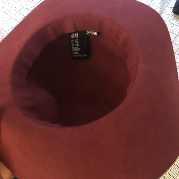 H&M hat - Picture 3 of 3